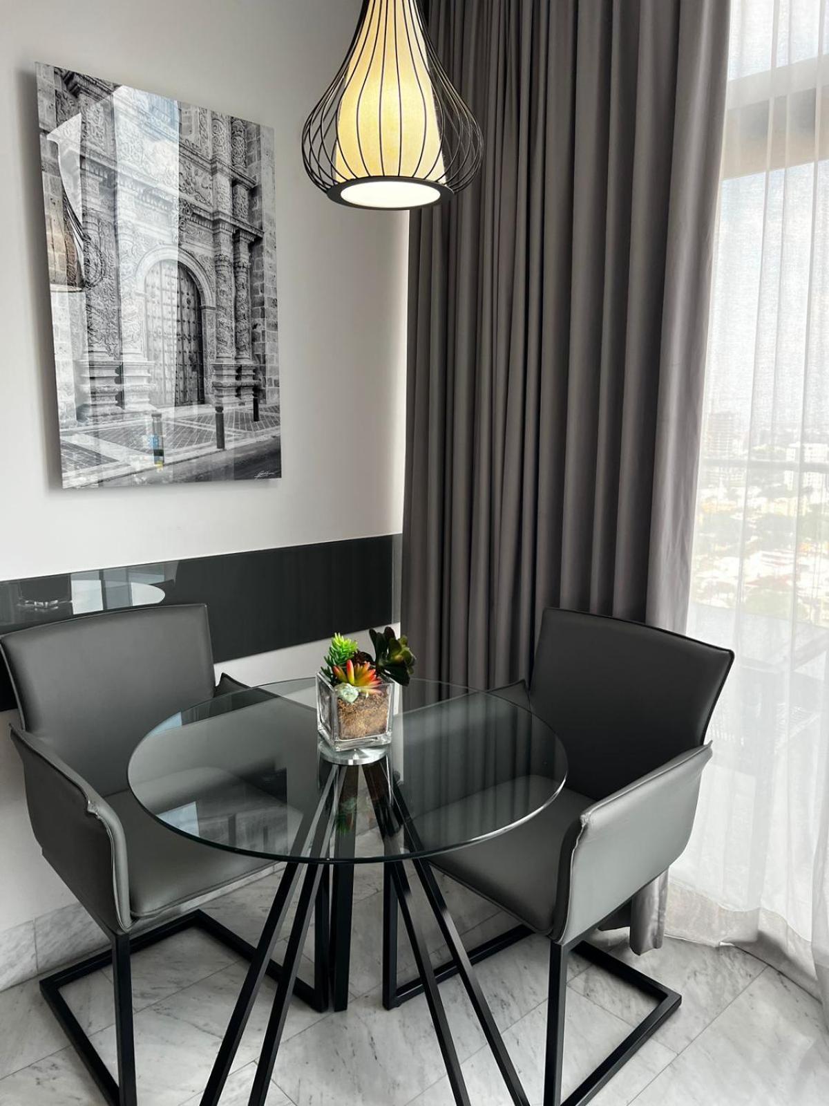 Baruk Guadalajara Hotel De Autor Eksteriør billede A dining room