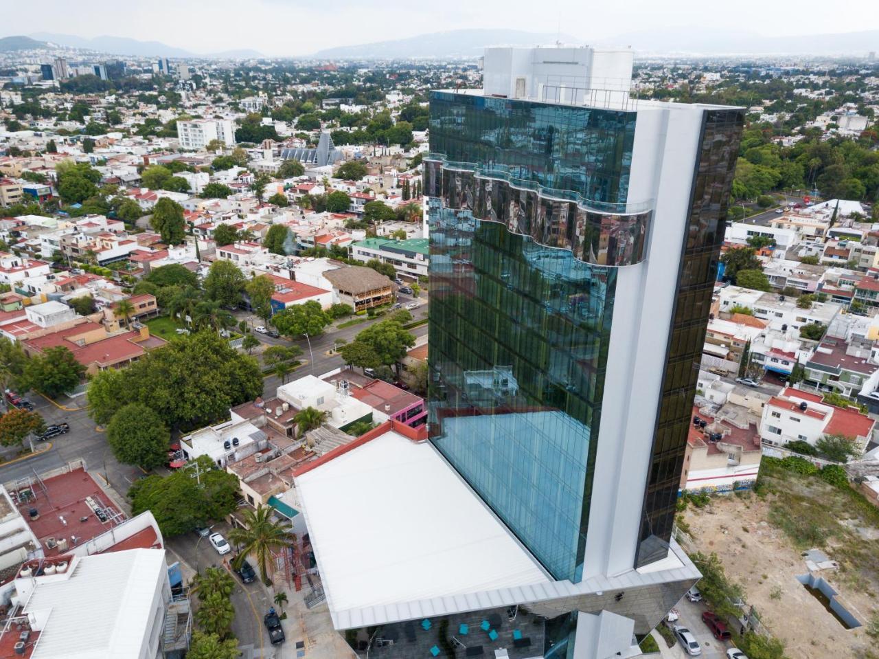 Baruk Guadalajara Hotel De Autor Eksteriør billede Torre Futura