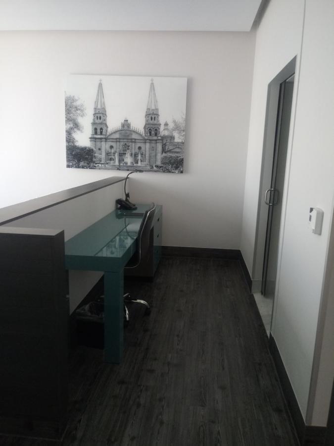 Baruk Guadalajara Hotel De Autor Eksteriør billede A room at the hotel